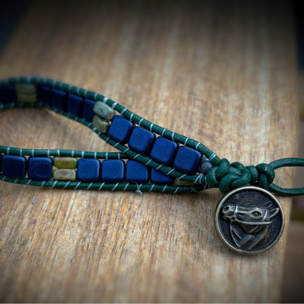 Handmade leather wrap - Picture 3 of 3